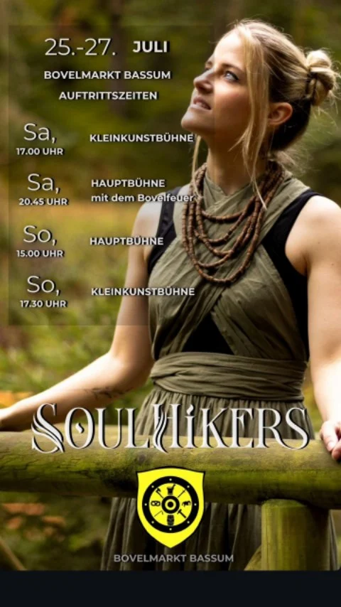SOULHIKERS kommt dieses Wochenende an die #freudenburgbassum zum #bovelmarkt2025 

Erlebt Tolle Konzerte mit einer fantastischen Stimme und das beste...

Am Samstag Abend zur Primetime gibt es ein Konzert zusammen mit dem #bovelfeuer🔥 und einigen aus der #bovelzumft 

Seid gespannt was gezaubert wurde.
Vorher könnt ihr noch @jonathan_roth_deblon erleben und im Anschluss von Soulhikers dann die große 🔥 Show

🎟️ NUR TAGESKASSE‼️

SEID DABEI...

@bassumopenair 
#mittelalter #openair #livemusic #soulhikers #konzert #mittelaltermusik #covermusic #vikings #singer #solomusic #openairconcert #feuer #fireshow #special